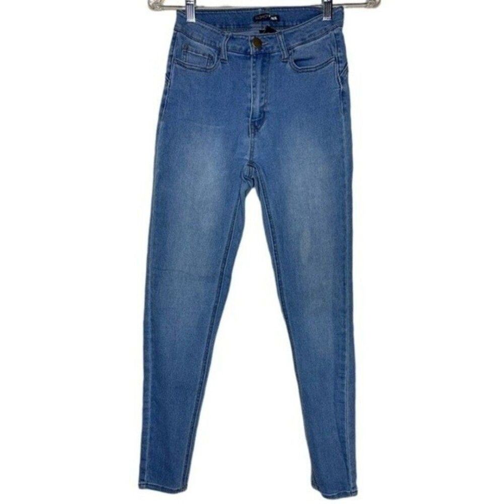 Fashion Nova High Waisted Skinny Jeans - Size 5 - Elevate Your Style